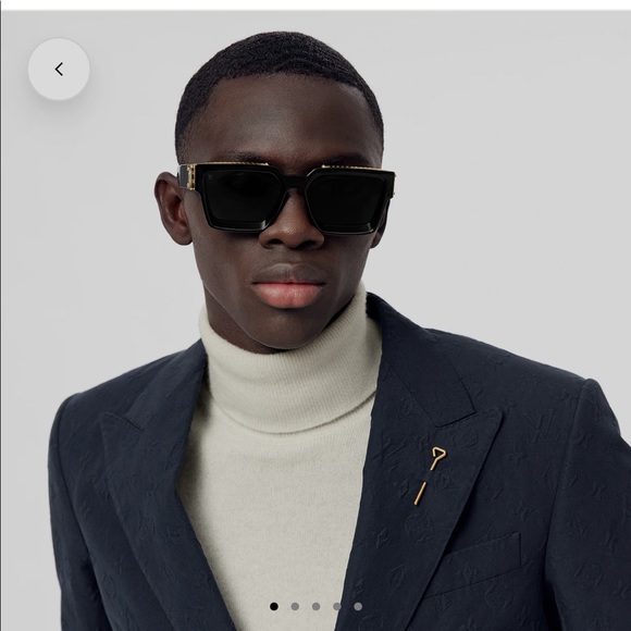 Louis Vuitton UNISEX 1.1 MILLIONAIRES SUNGLASSES in Black and Gold - Picture 5 of 7